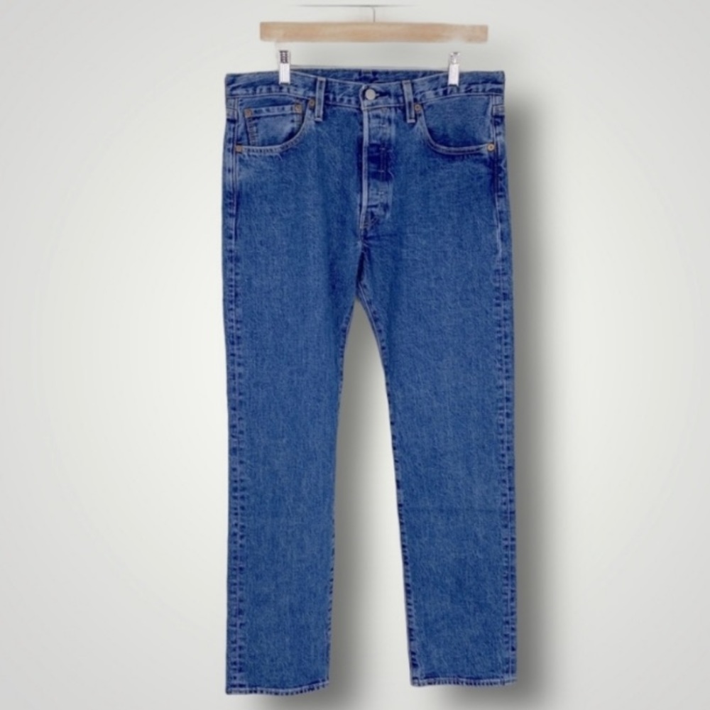 COPY - Levi's Premium 501 Button Fly Straight Jeans size 32 Unisex